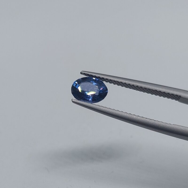Saphir Bleu Ceylan Oval Cut - 1ct